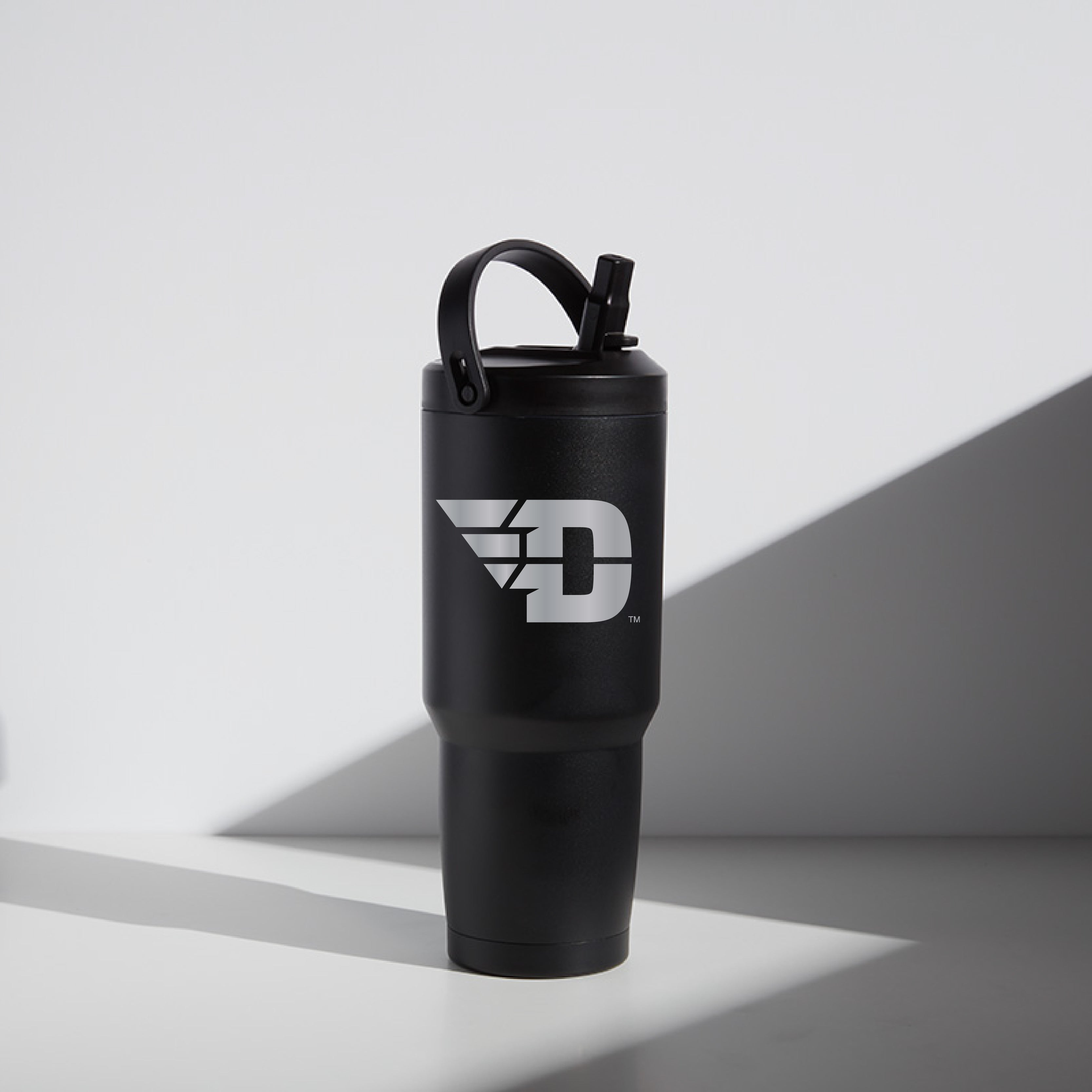 32 oz Dayton Flyers Flying D Tumbler